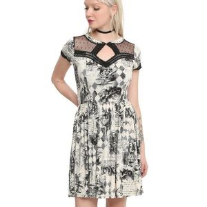 Alice In Wonderland Storybook Dress sz XL